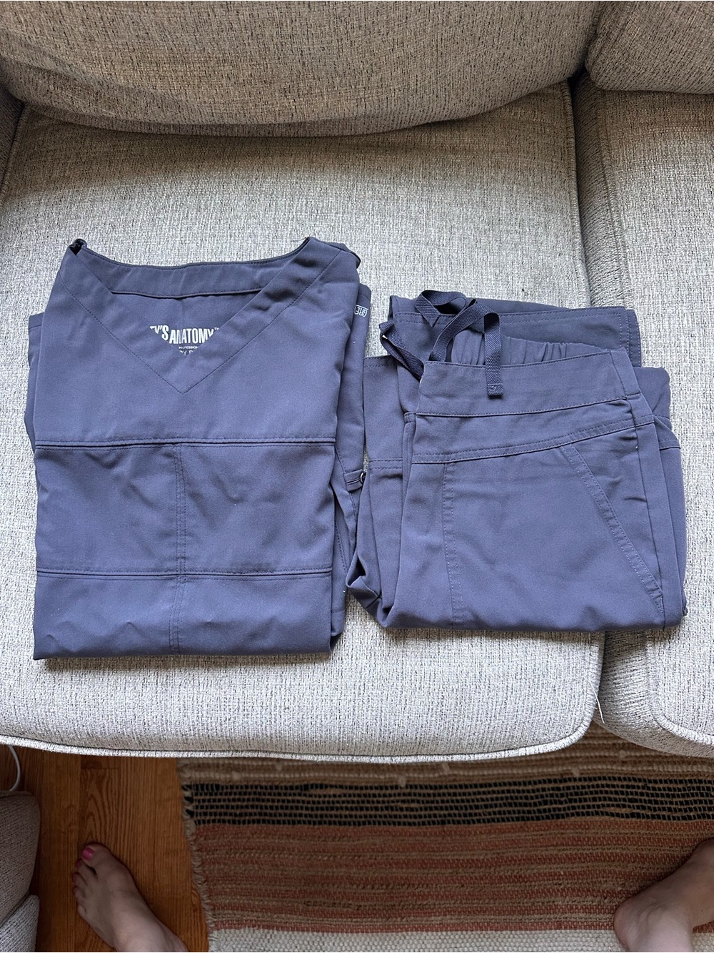 Greys anatomy signature scrubs